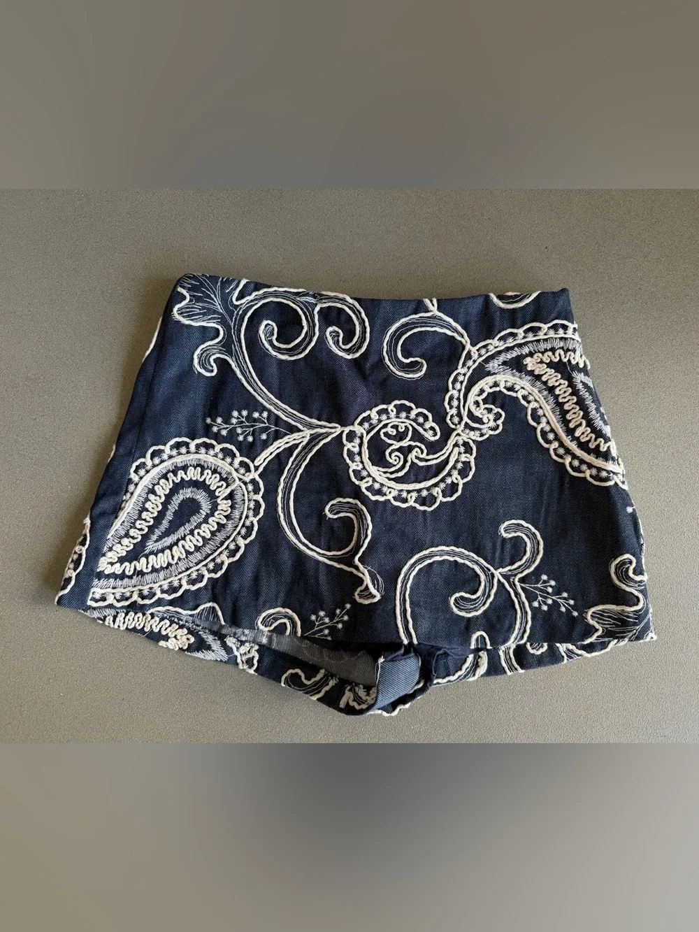Zara Navy Mini Skirt with White Embroidery
